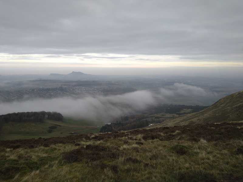 Views to the city and Arthurs Sear